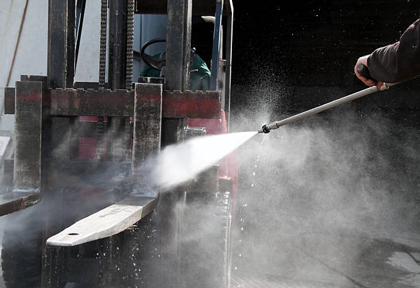 Best Best Pressure Washing Companies  in Burns, TN